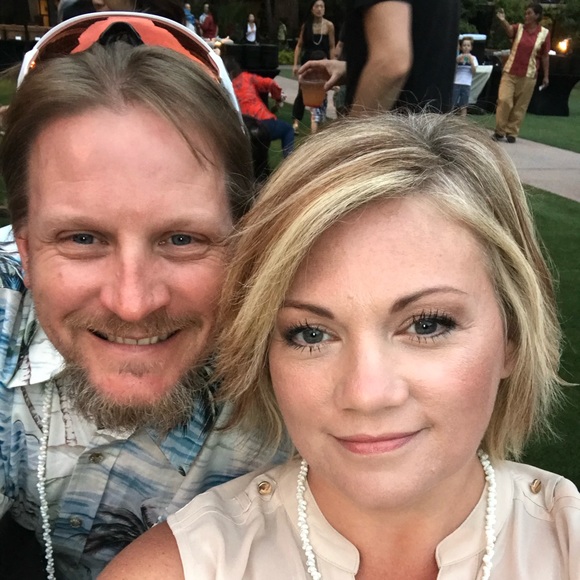 Meet your Posher, Stephanie - Picture 1 of 1